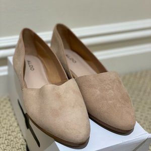 Beige colored Aldo Flat Suede Loafers: Size 6.5, runs bigger! New